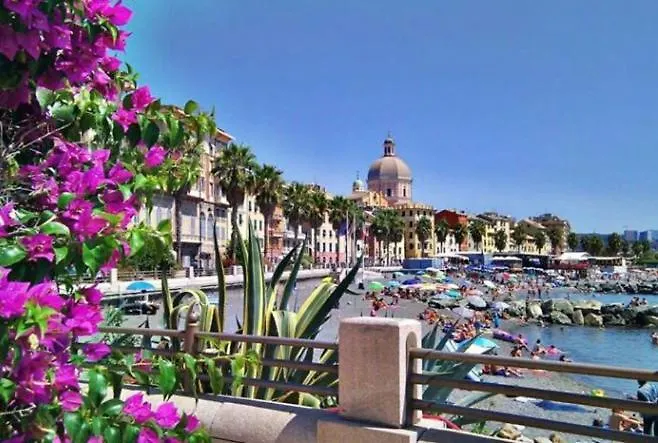 La Casetta A Due Passi Dal Mare Genua